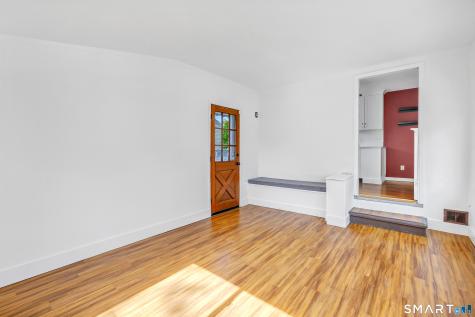 21 Aimes Drive West Haven CT 06516