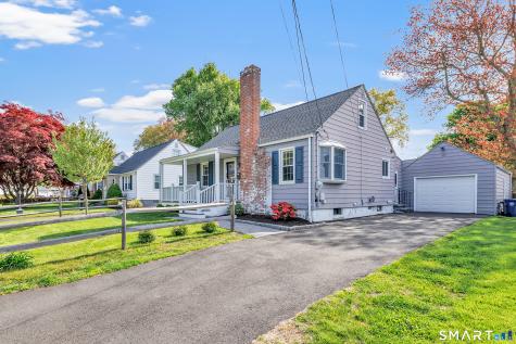 21 Aimes Drive West Haven CT 06516