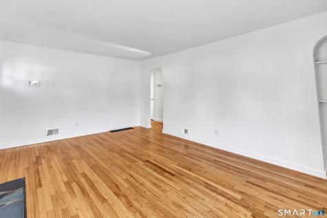 21 Aimes Drive West Haven CT 06516