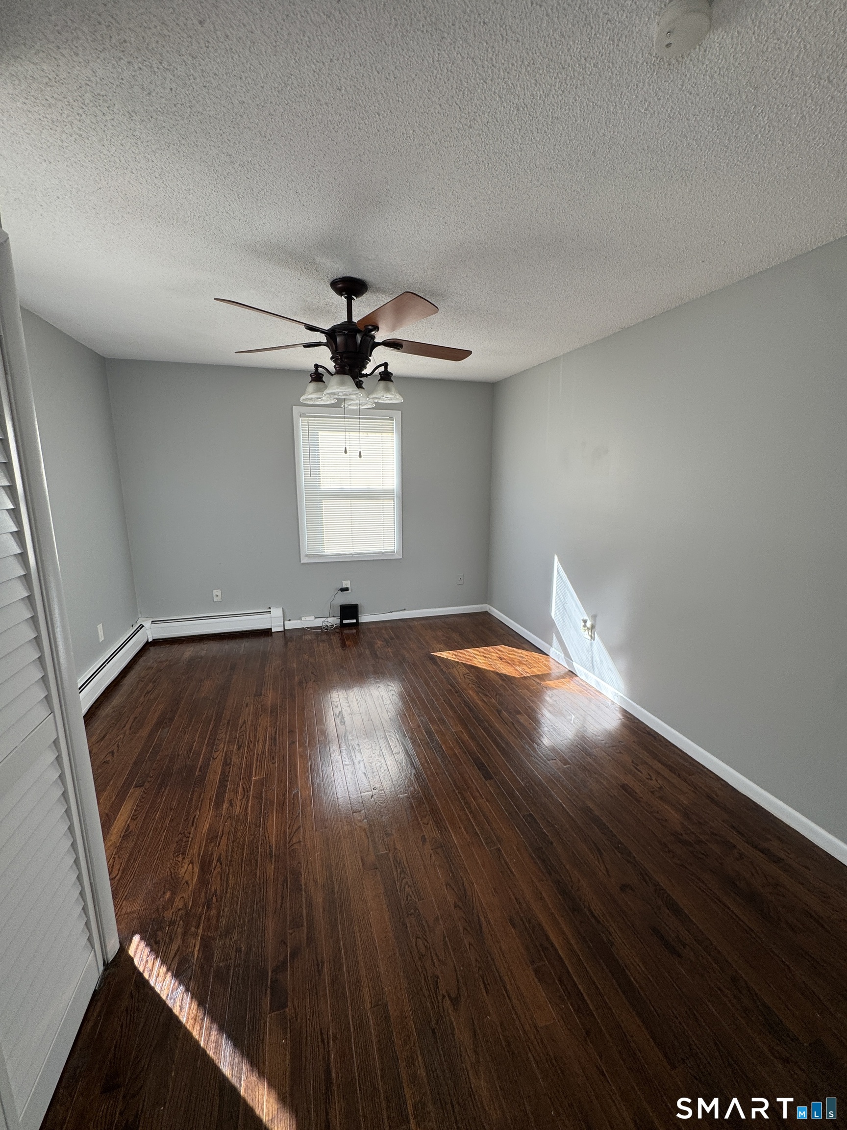 390 Platt Street Bridgeport CT 06606