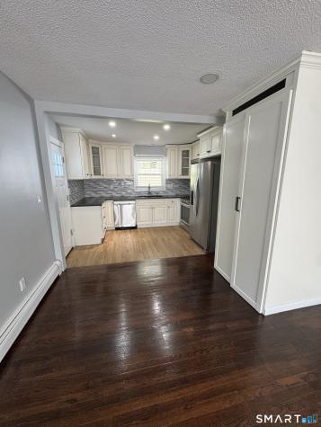 390 Platt Street Bridgeport CT 06606