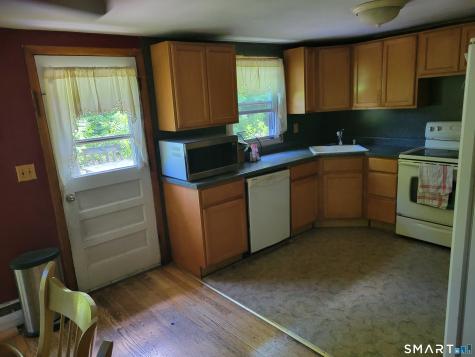 26 Dydo Drive Montville CT 06382