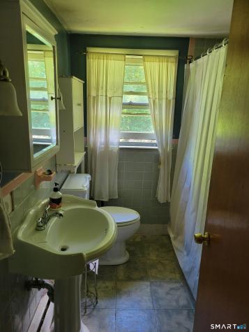 26 Dydo Drive Montville CT 06382