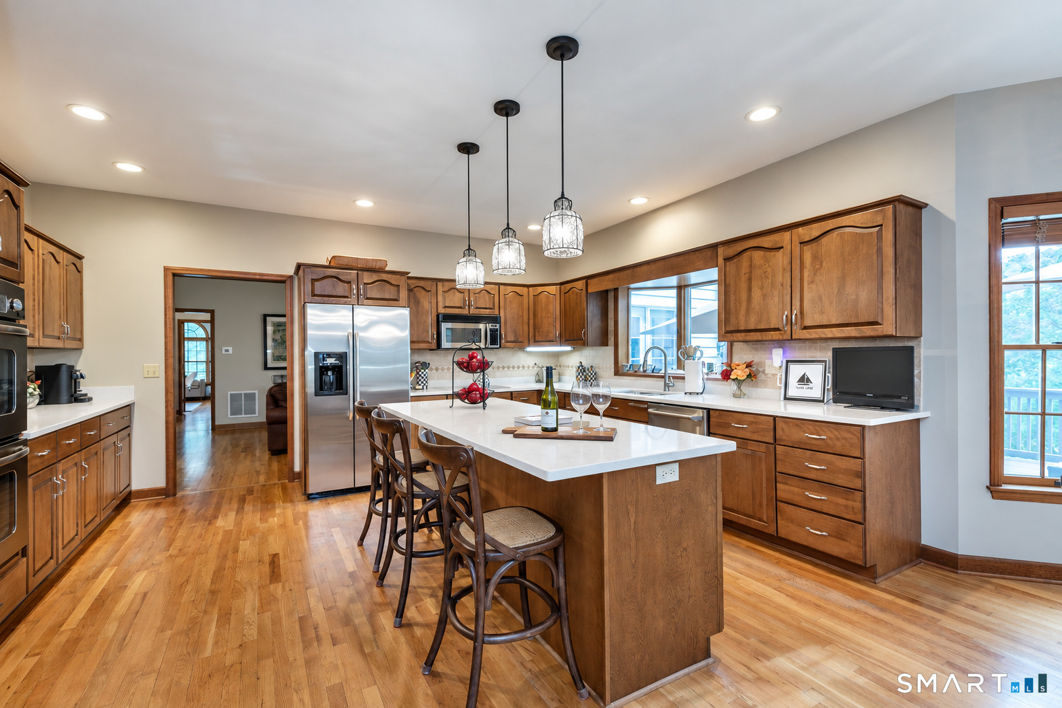 32 Sail Harbour Drive New Fairfield CT 06812