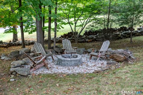 32 Sail Harbour Drive New Fairfield CT 06812