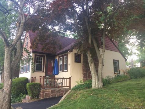 28 Savoy Street Hamden CT 06514