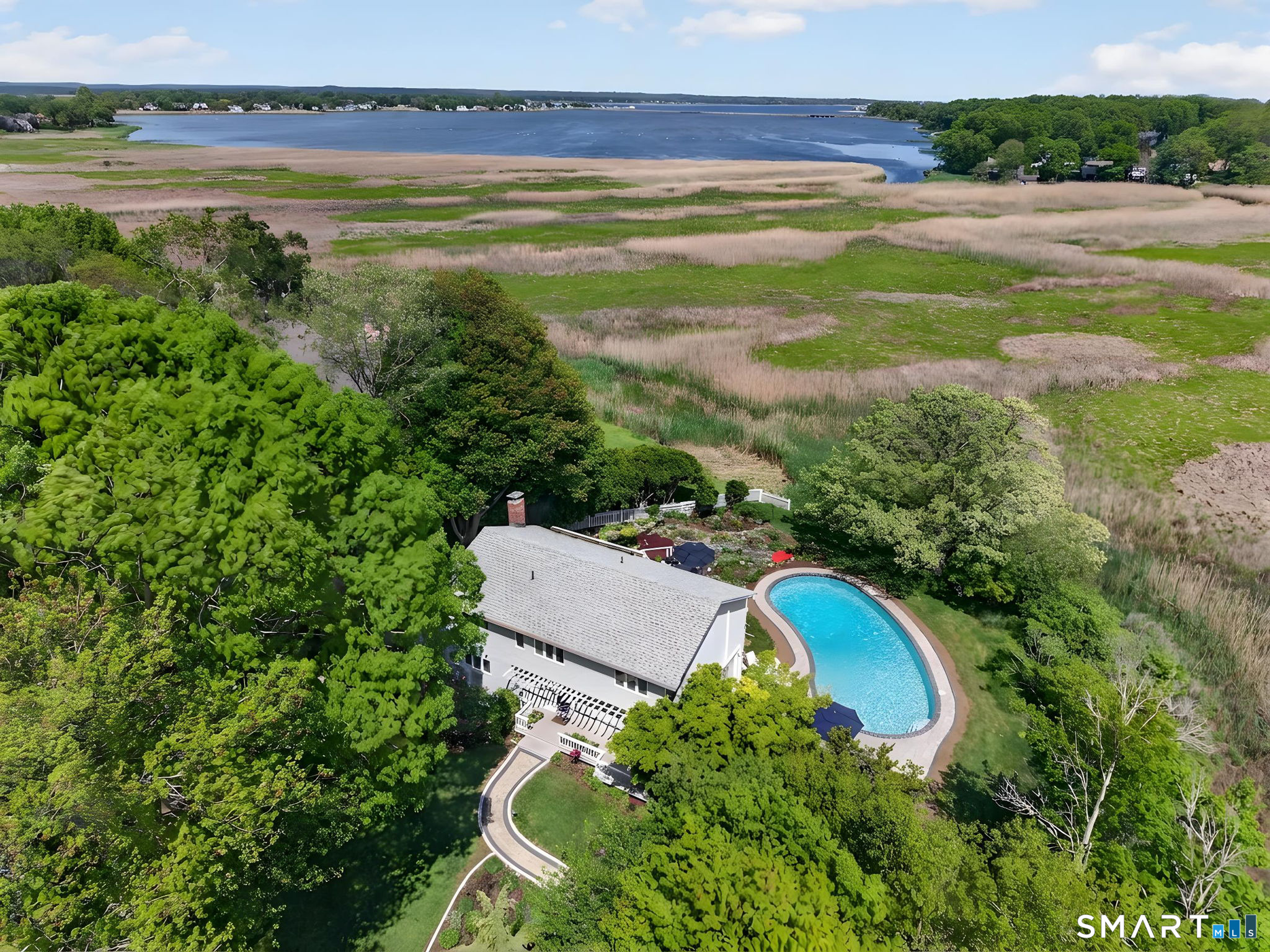 11 Cambridge East Court Old Saybrook CT 06475