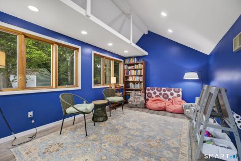 11 Cambridge East Court Old Saybrook CT 06475