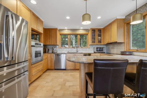 11 Cambridge East Court Old Saybrook CT 06475