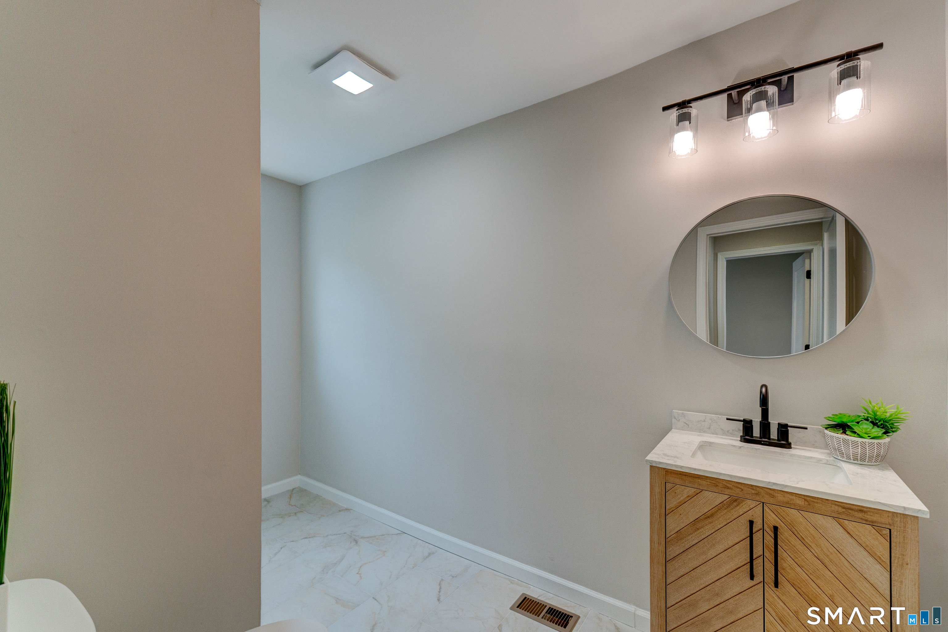 44 Elmer Avenue Hamden CT 06514