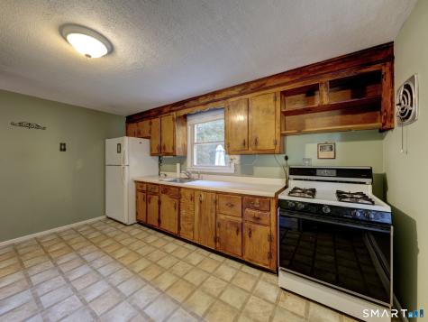 33 Dailey Circle Vernon CT 06066
