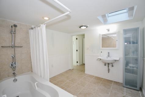 167 Spring Street Cheshire CT 06410