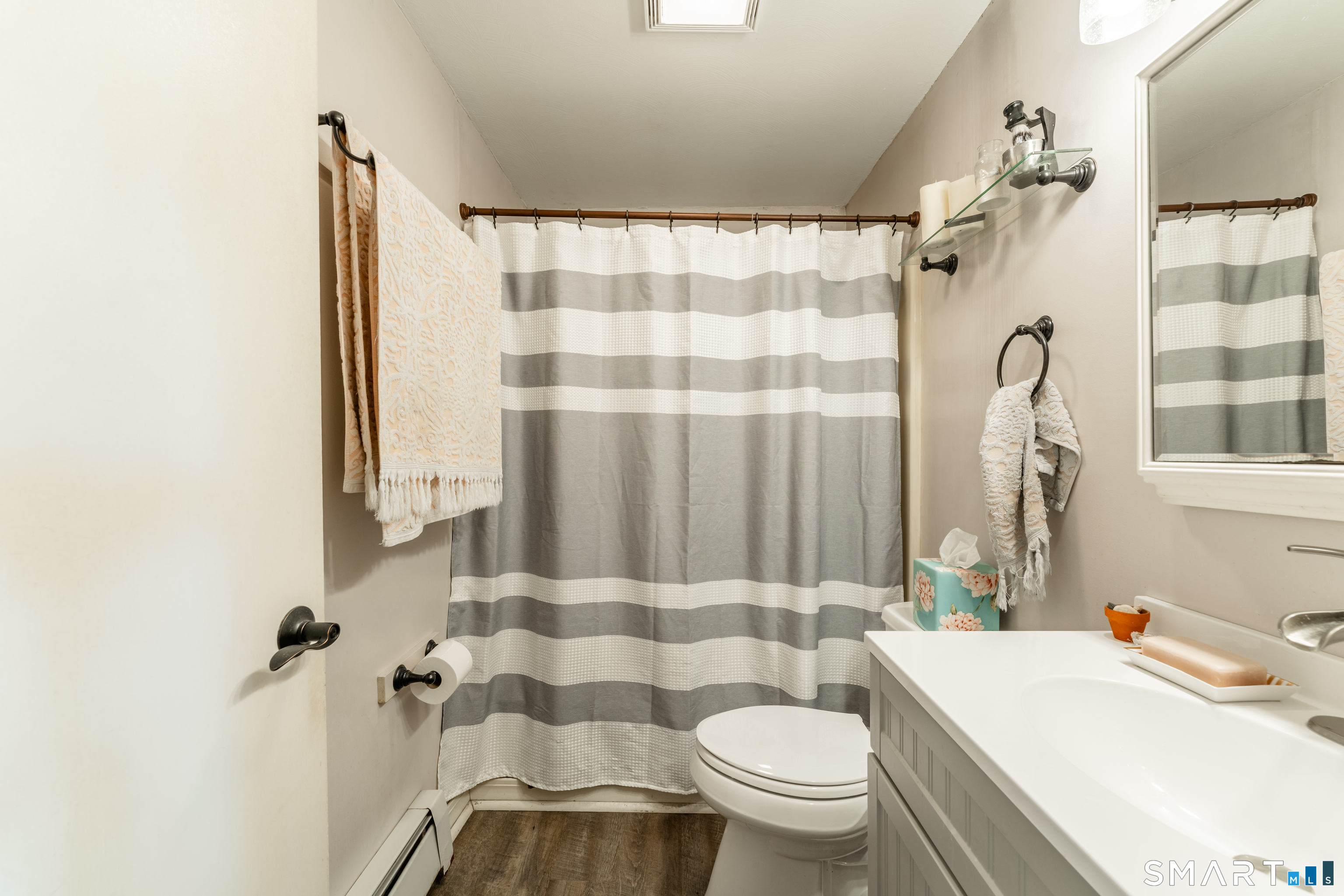107 Dart Hill Road South Windsor CT 06074