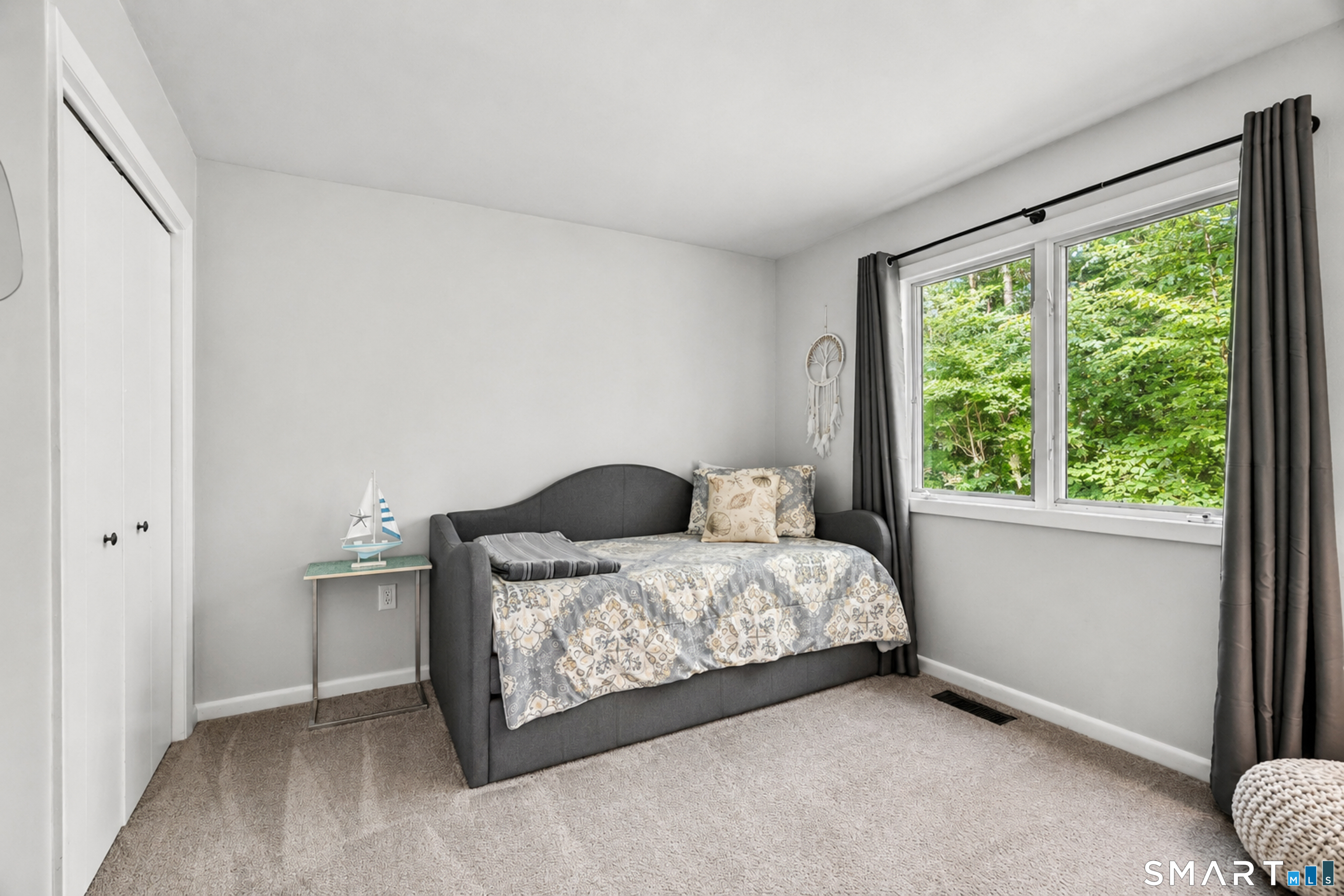 23 Carriage Drive Stonington CT 06378