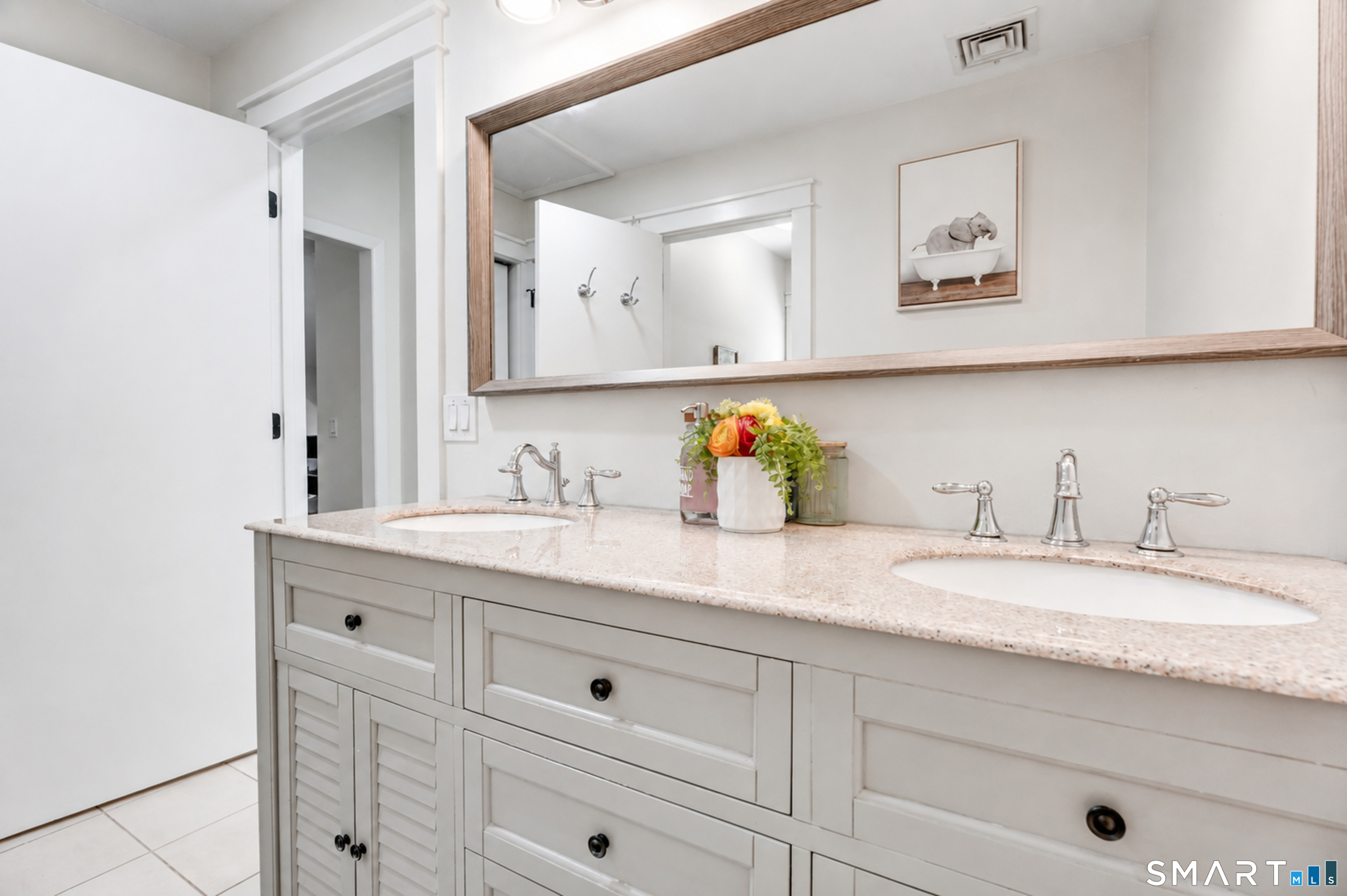 23 Carriage Drive Stonington CT 06378
