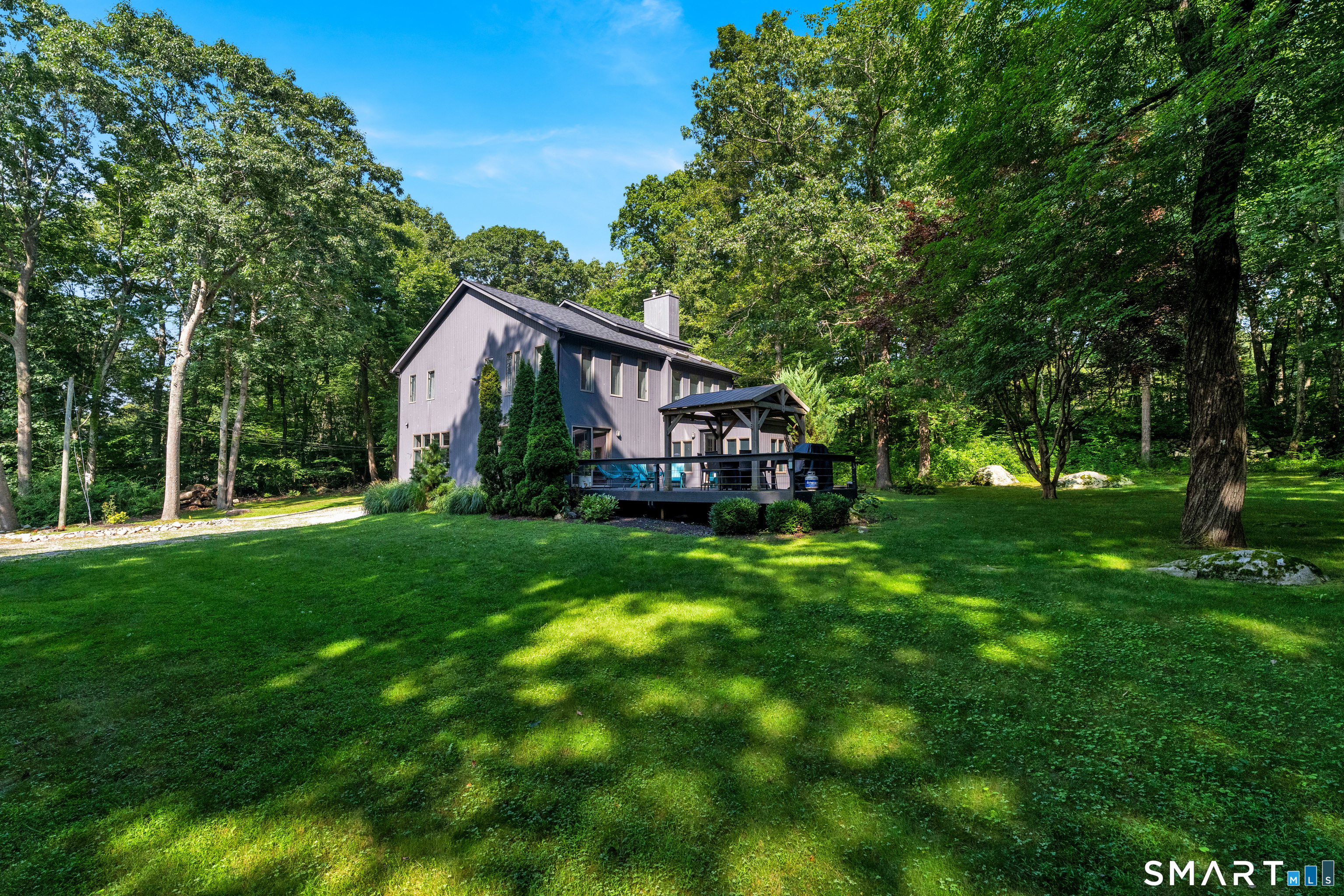 23 Carriage Drive Stonington CT 06378