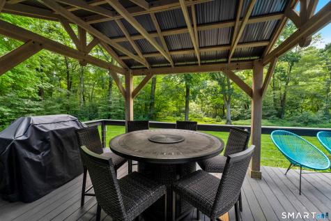 23 Carriage Drive Stonington CT 06378