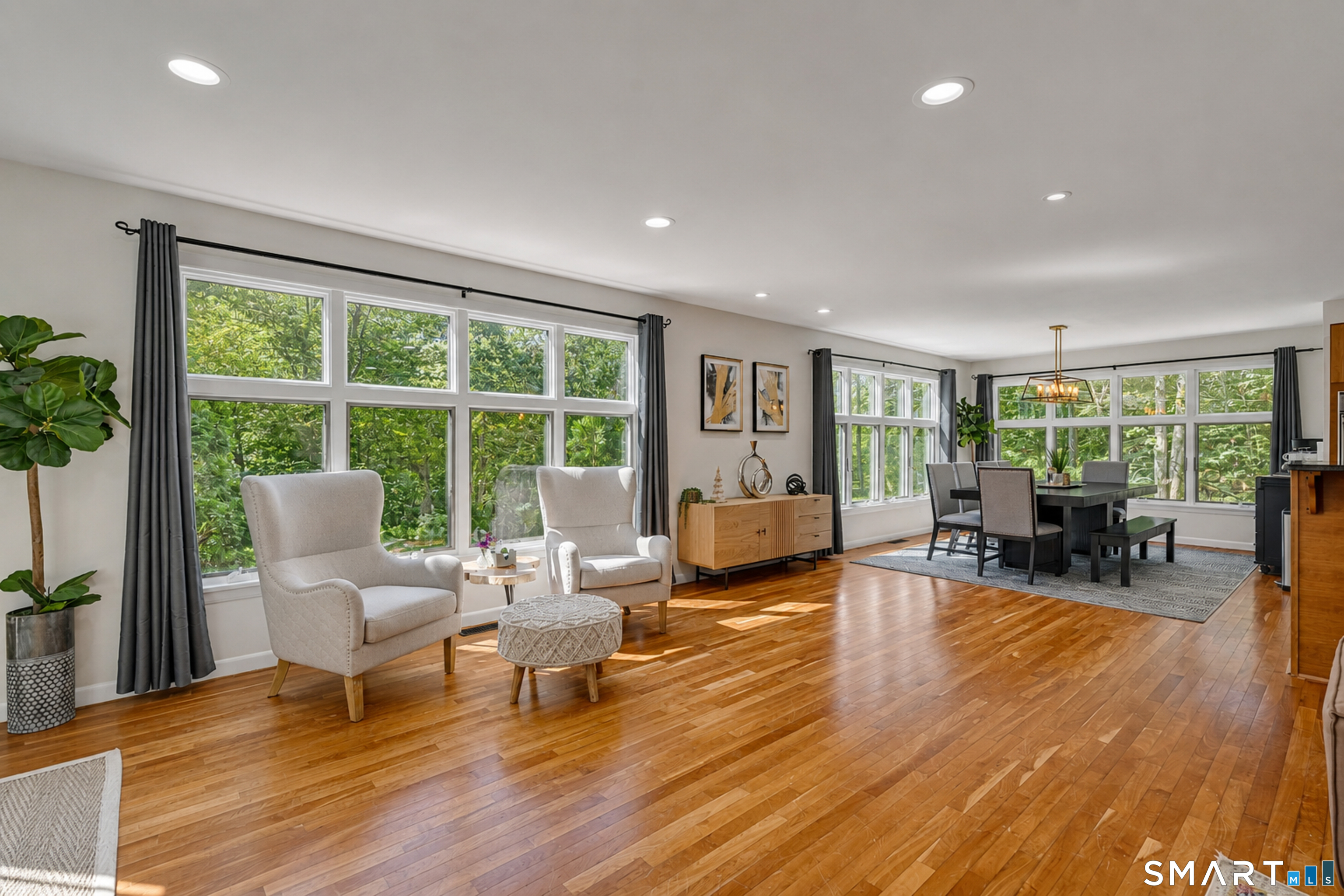 23 Carriage Drive Stonington CT 06378