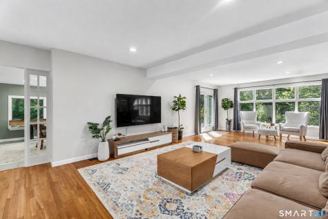 23 Carriage Drive Stonington CT 06378