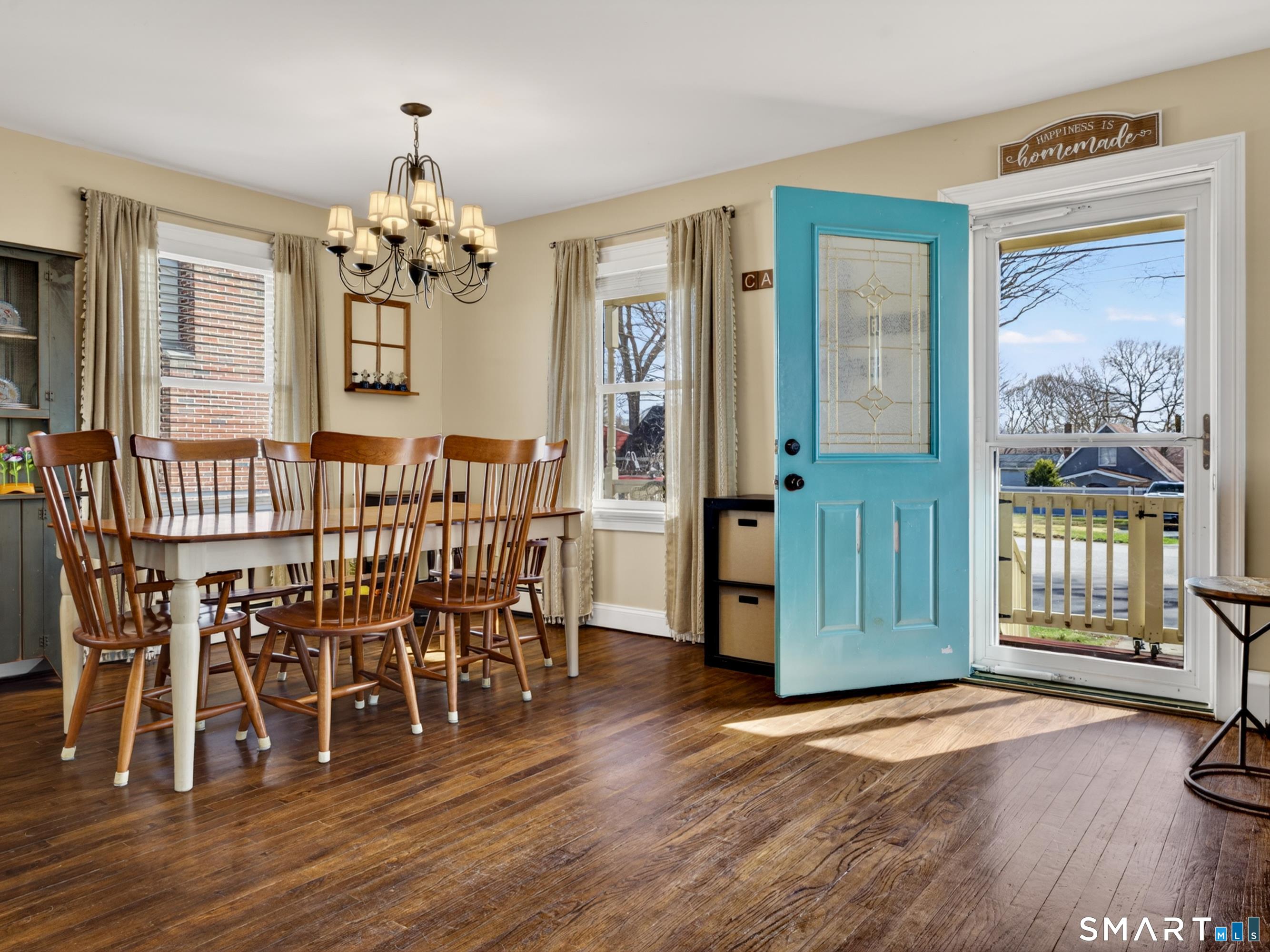 68 Hillcrest Road East Lyme CT 06357