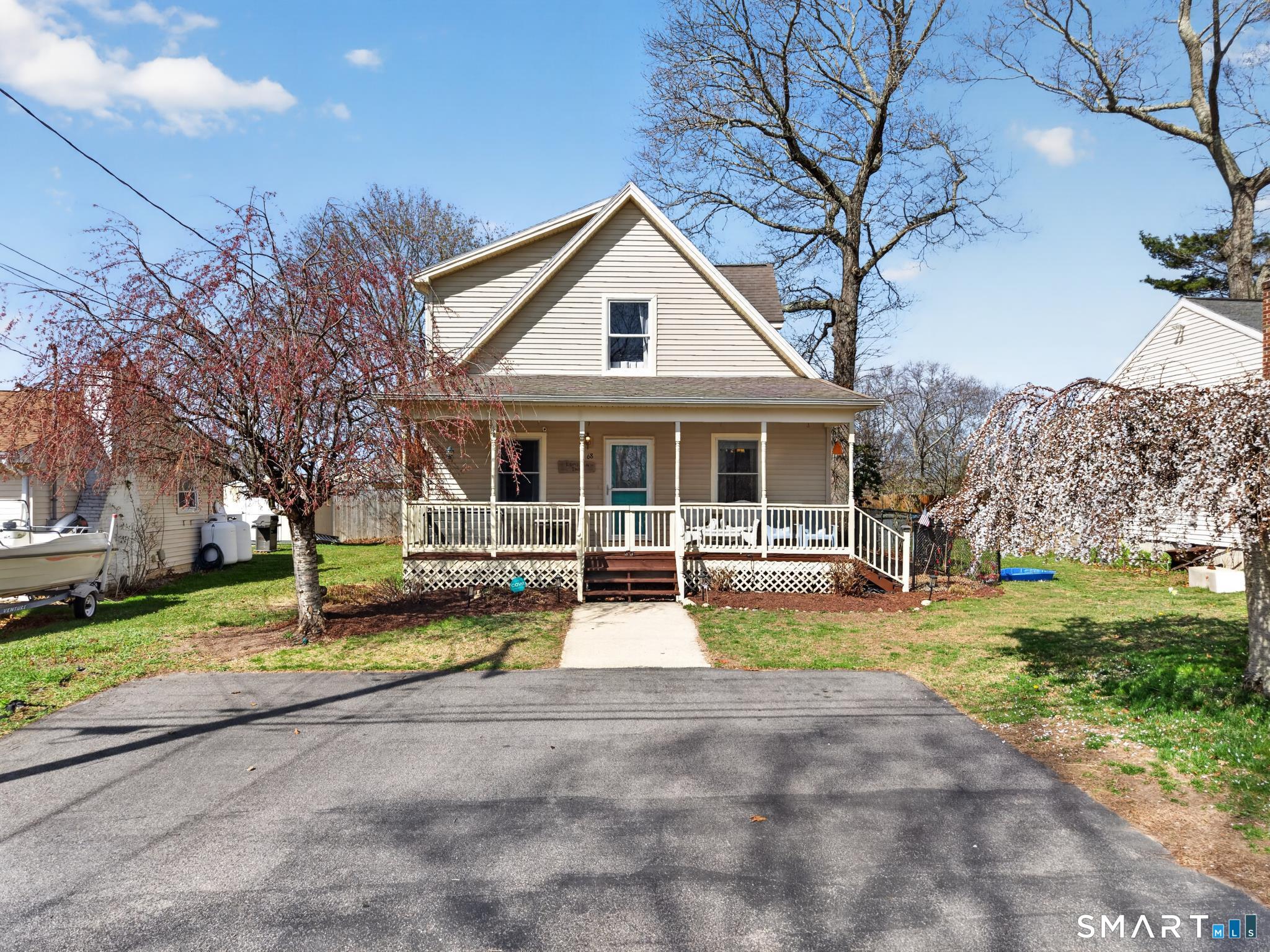 68 Hillcrest Road East Lyme CT 06357