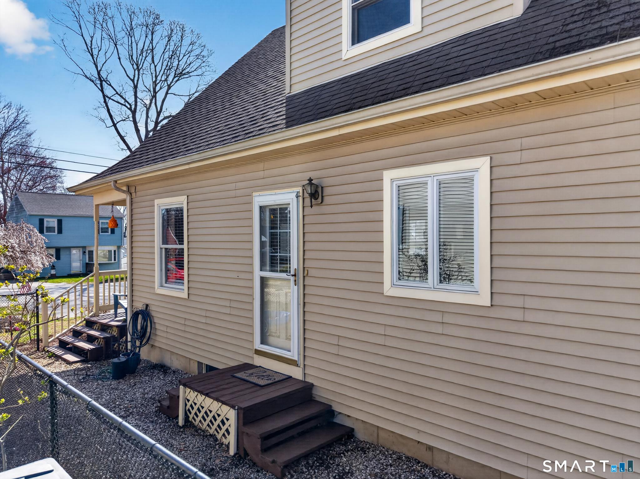 68 Hillcrest Road East Lyme CT 06357