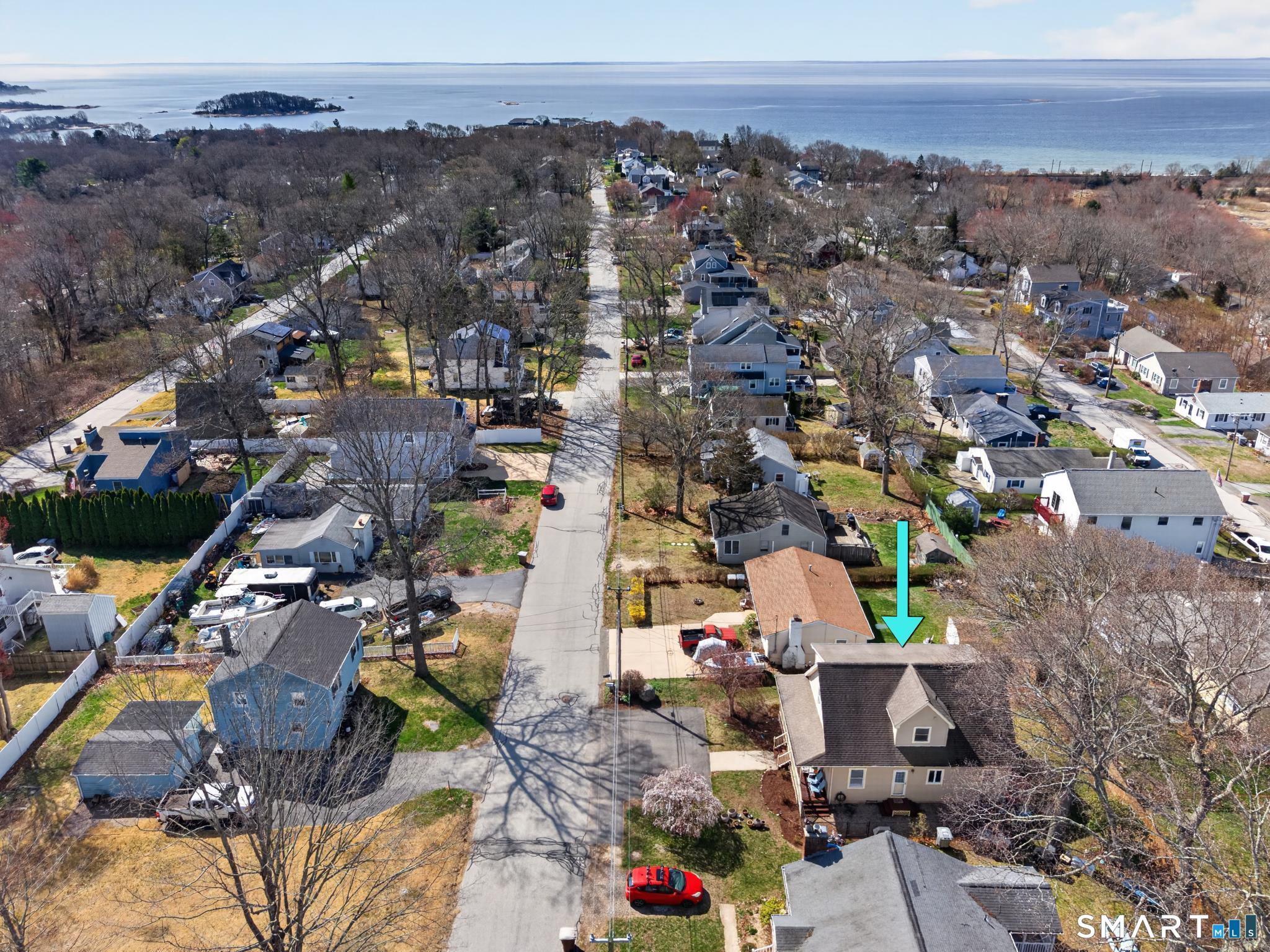 68 Hillcrest Road East Lyme CT 06357
