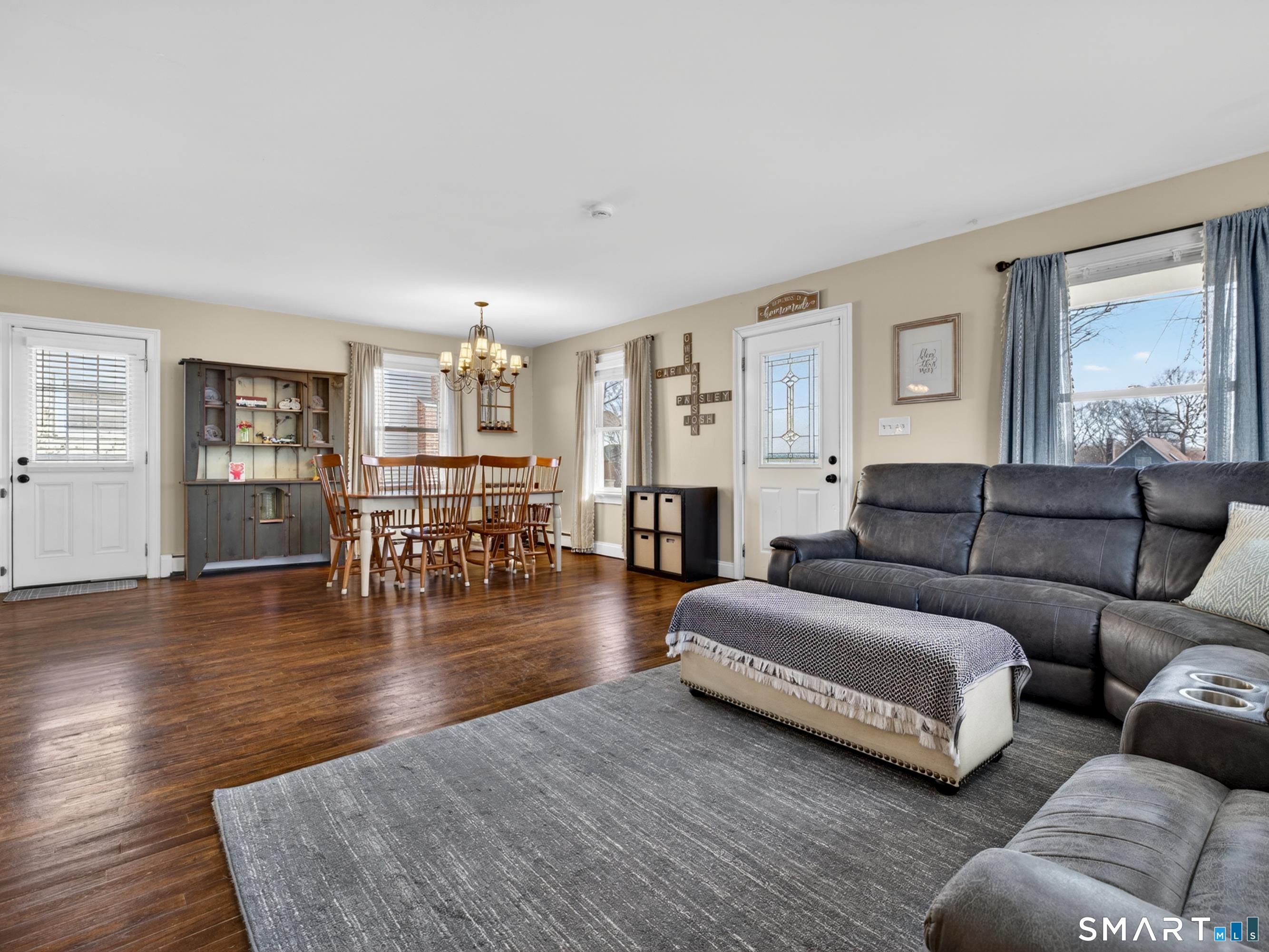 68 Hillcrest Road East Lyme CT 06357