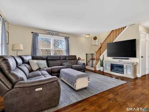 68 Hillcrest Road East Lyme CT 06357