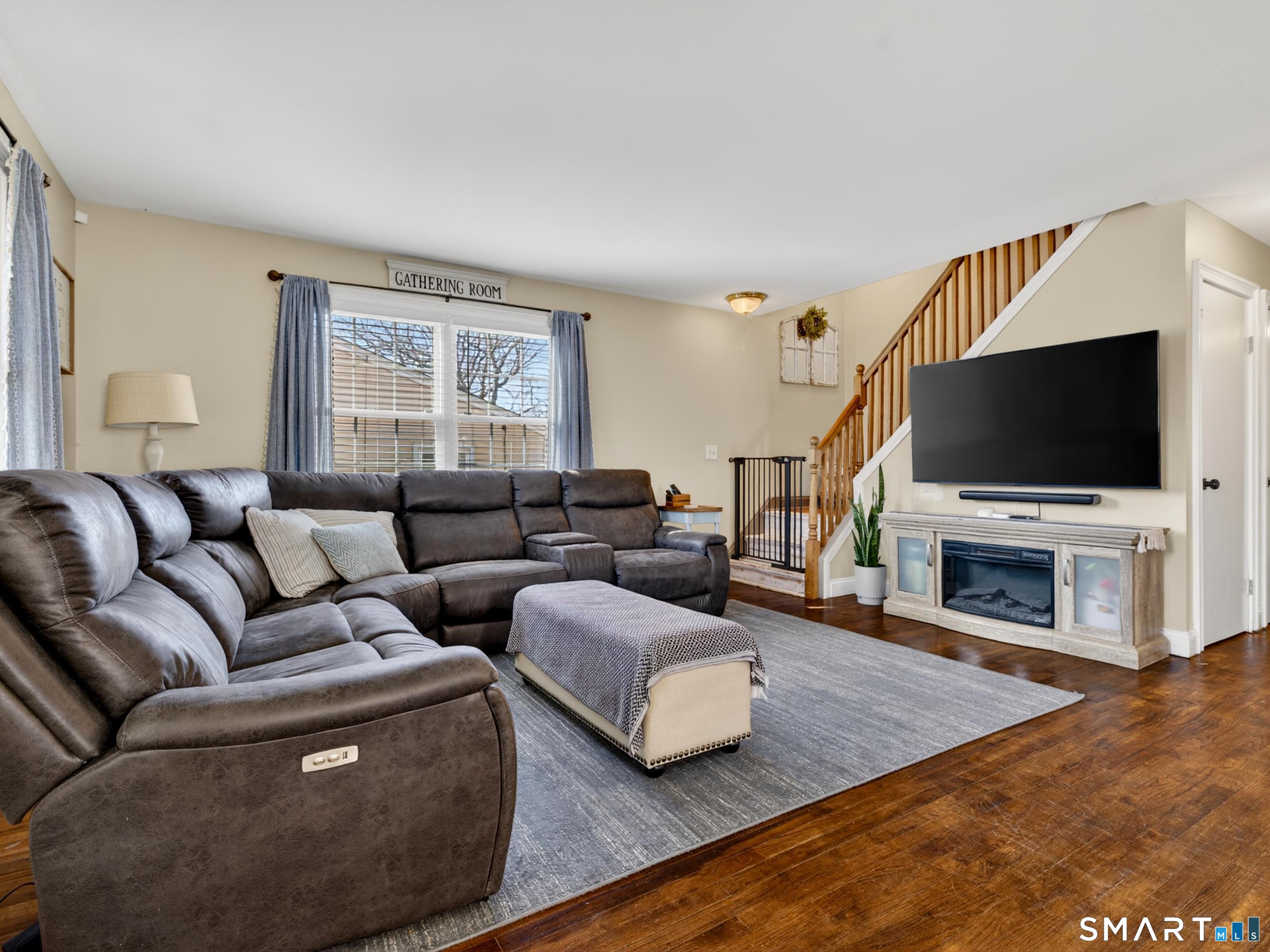 68 Hillcrest Road East Lyme CT 06357