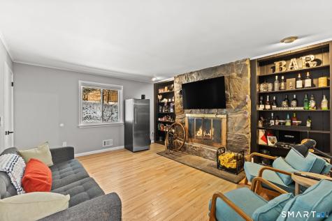 299 Redding Road Redding CT 06896