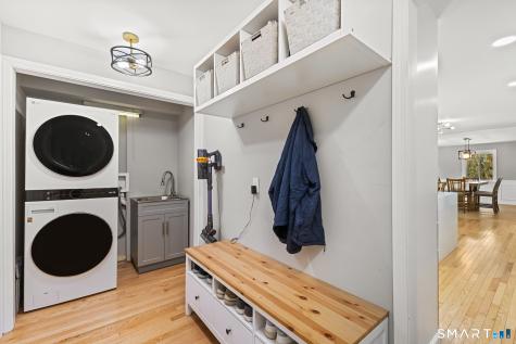 299 Redding Road Redding CT 06896