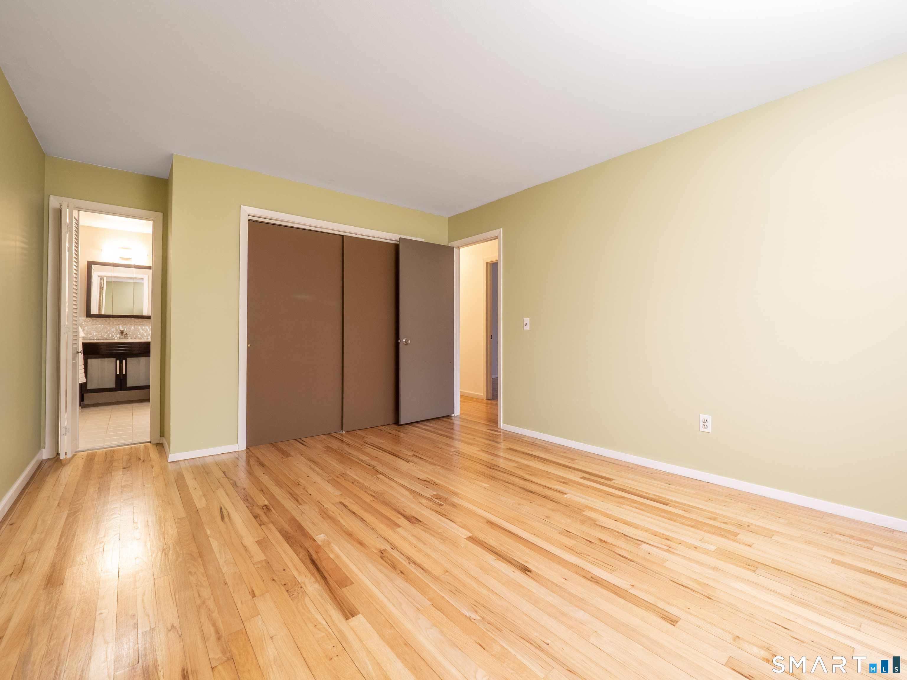 94-D Miry Brook Road Danbury CT 06810