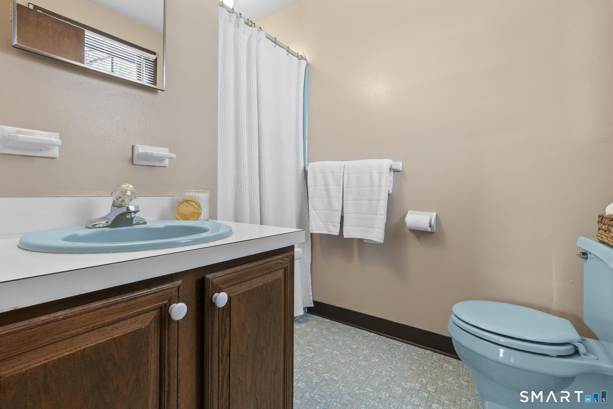 4066 Mountain Road Suffield CT 06093