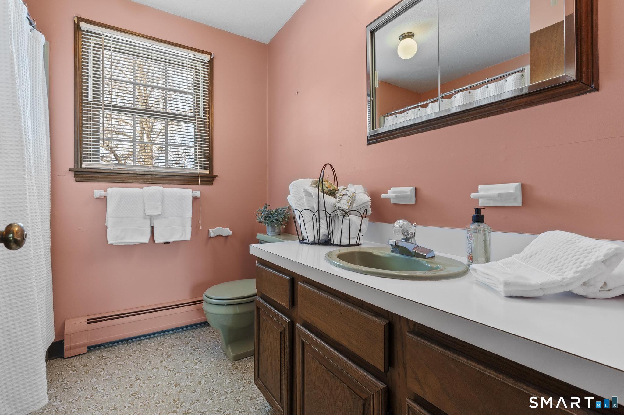 4066 Mountain Road Suffield CT 06093