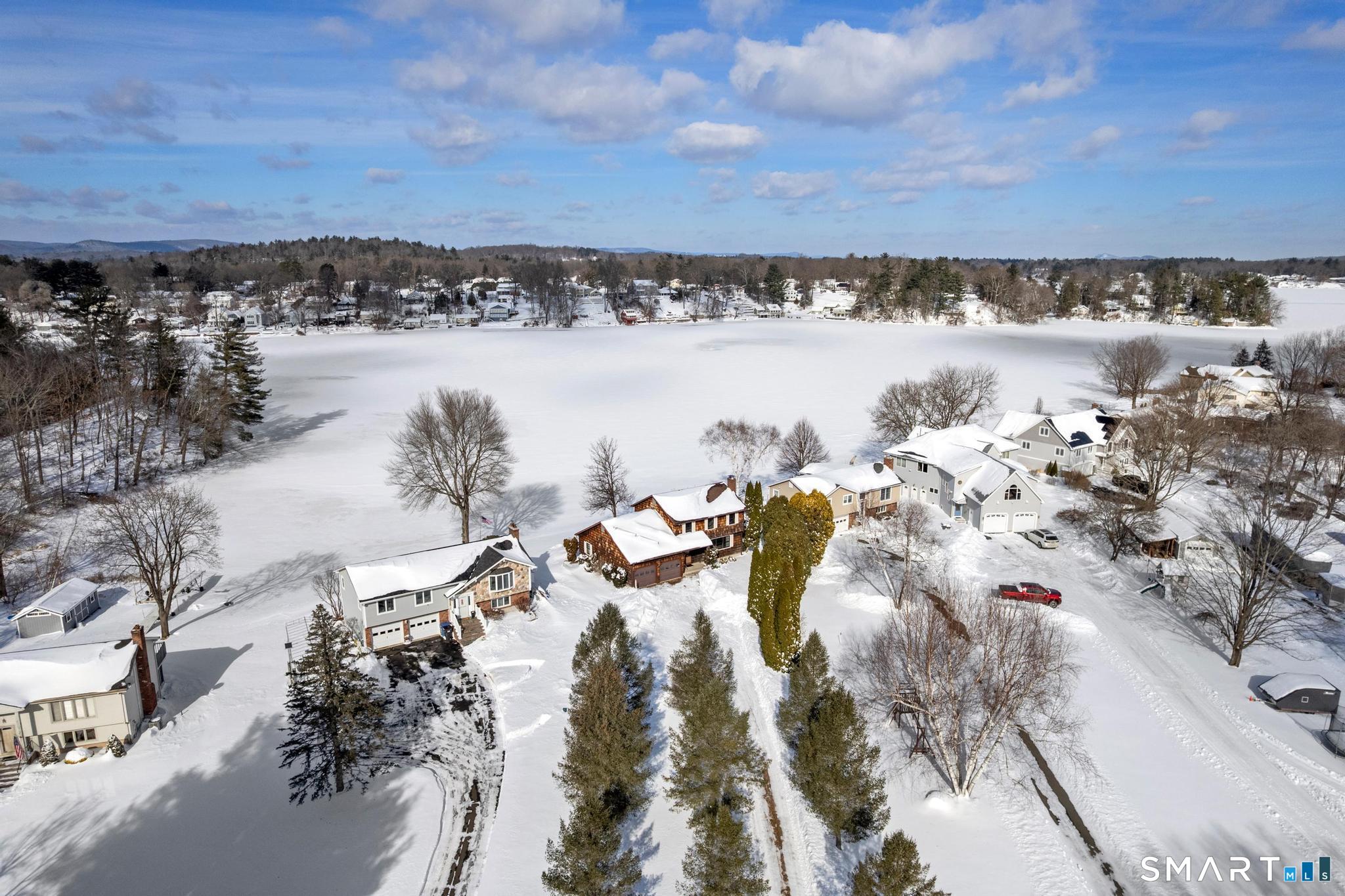 4066 Mountain Road Suffield CT 06093