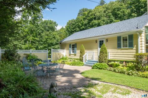 90 Sage Road Woodbury CT 06798