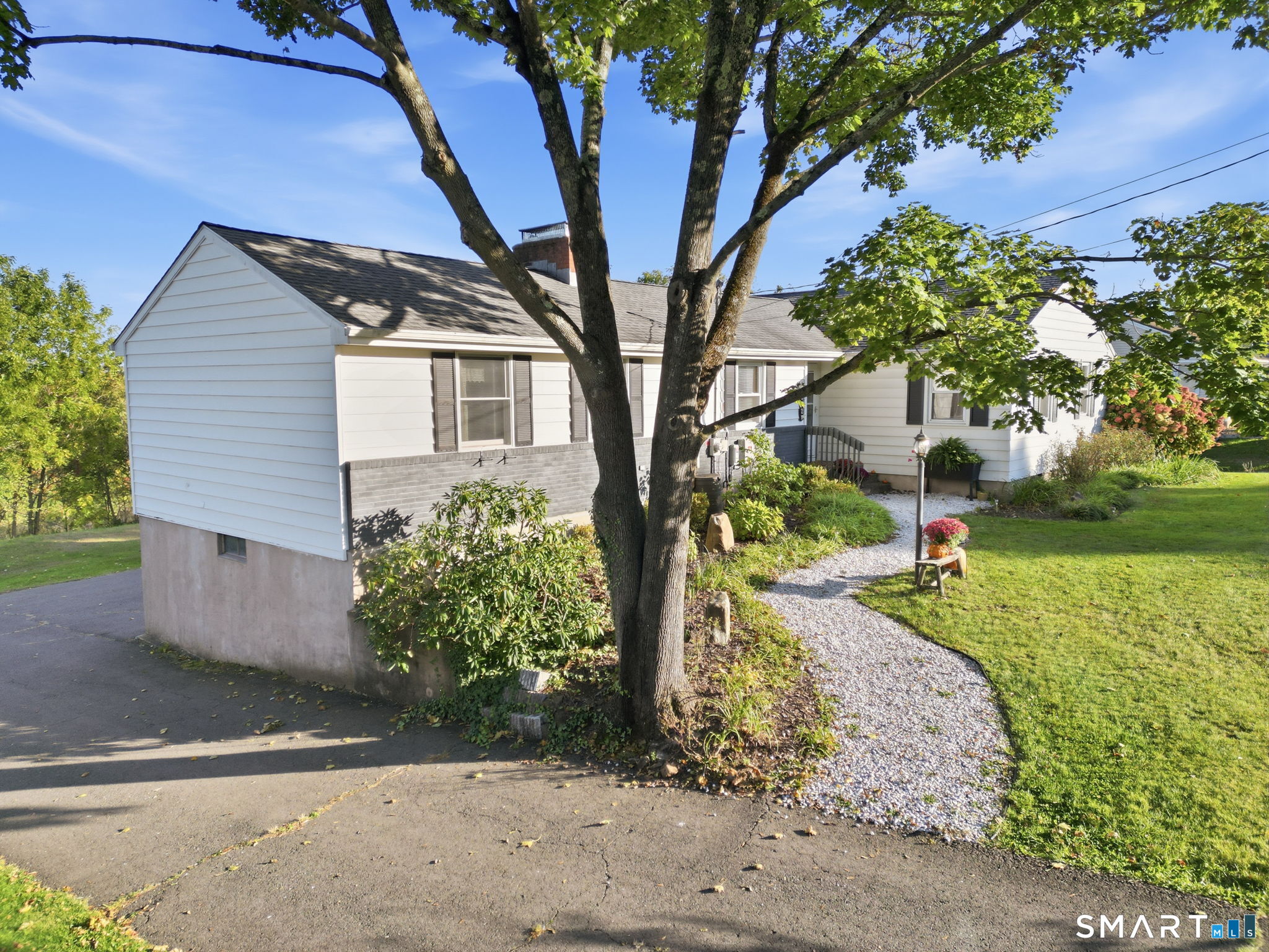 972 Ridgewood Road Middletown CT 06457