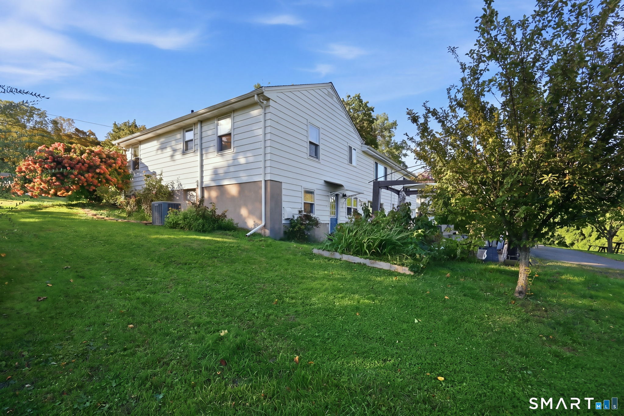 972 Ridgewood Road Middletown CT 06457