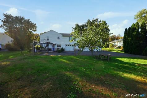 972 Ridgewood Road Middletown CT 06457