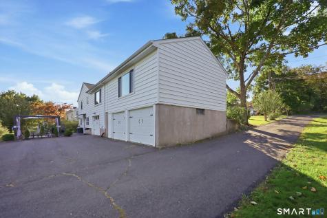 972 Ridgewood Road Middletown CT 06457