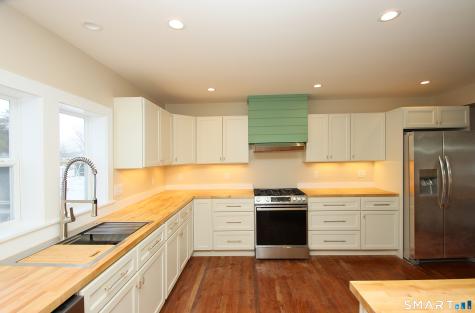 93 Overlook Road Meriden CT 06450