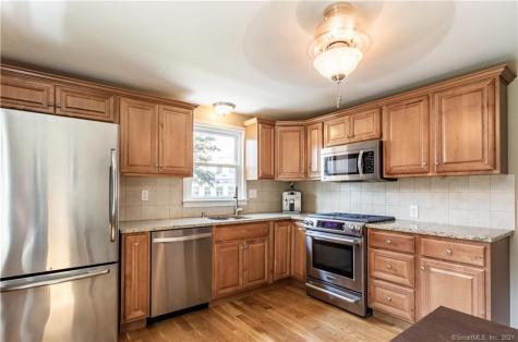 2057 Kings Highway Fairfield CT 06824