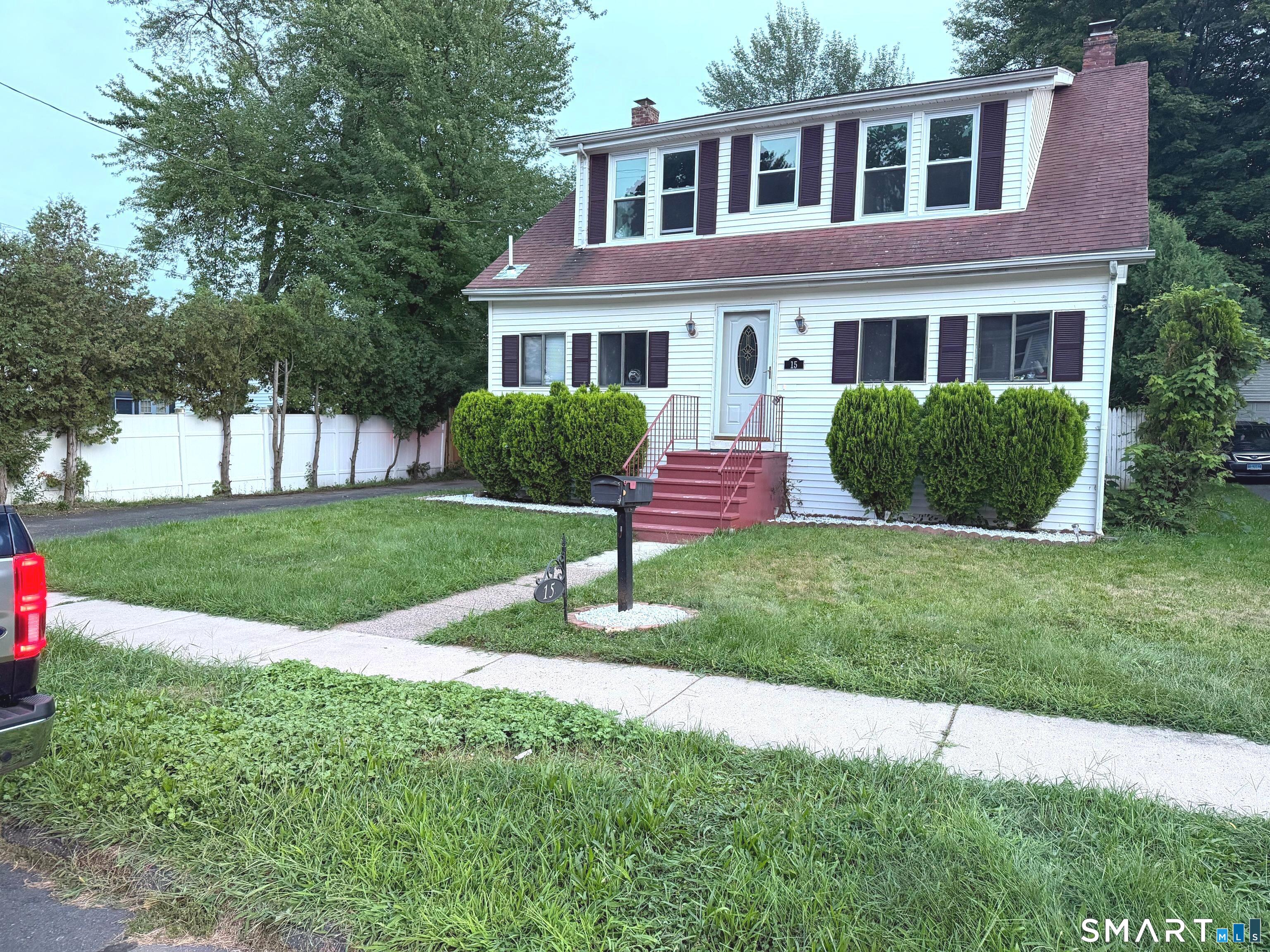 15 Barber Street Windsor CT 06095