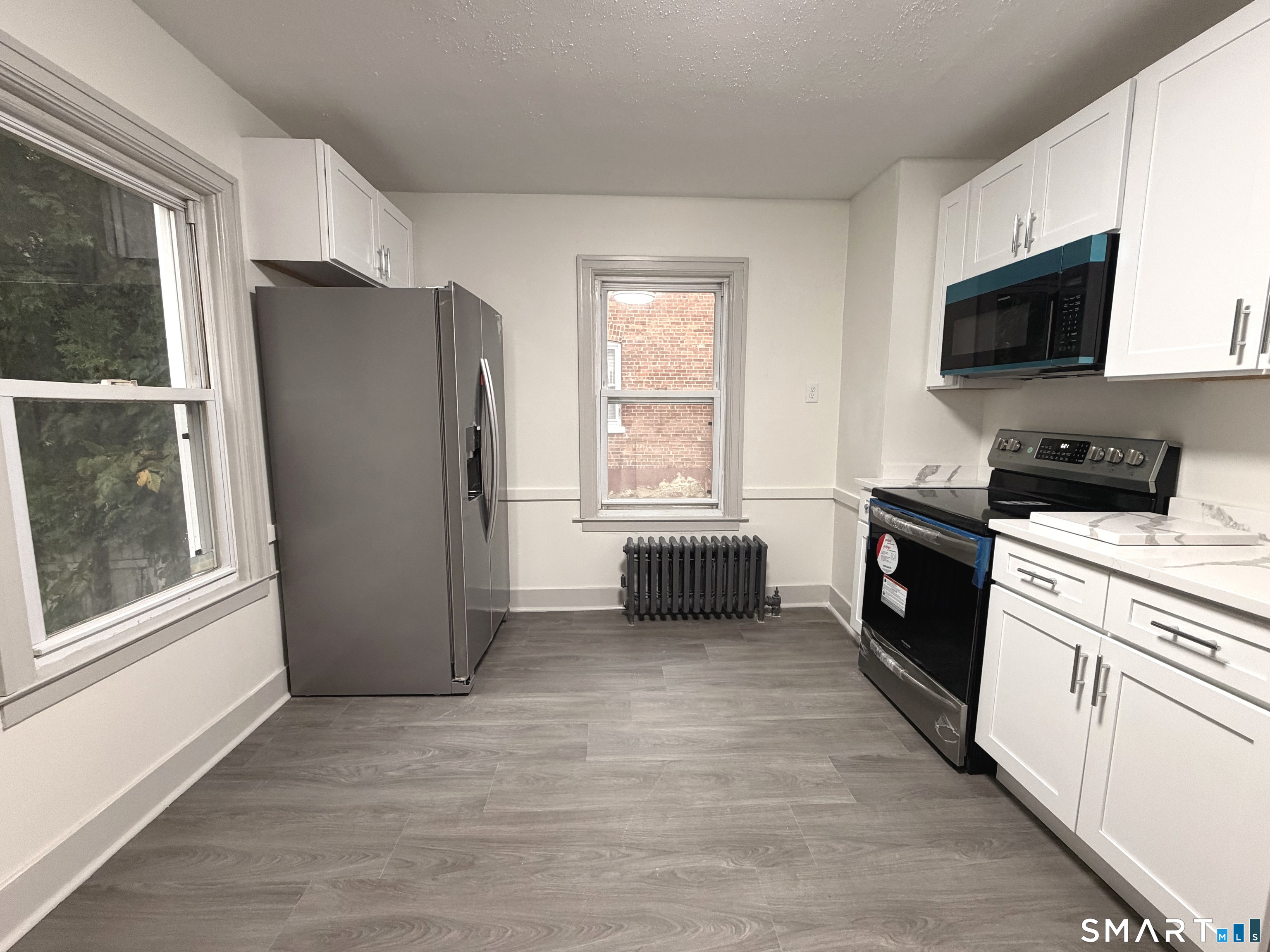 15 Barber Street Windsor CT 06095