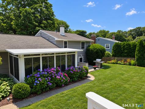 75 Sugar Plum Lane Fairfield CT 06824