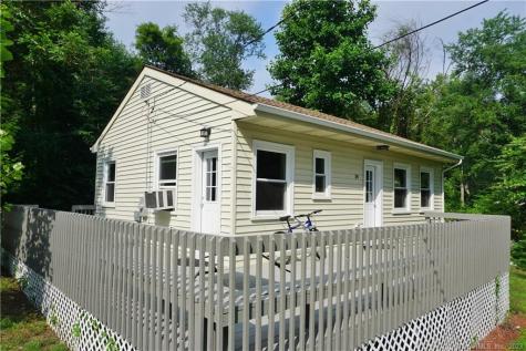 39 Wood Trail Coventry CT 06238