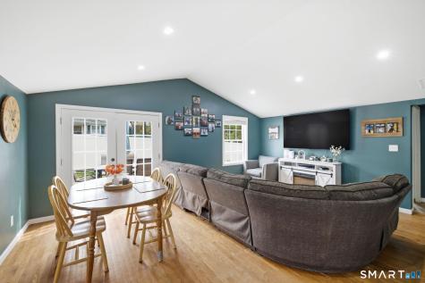 518 Spring Street Naugatuck CT 06770