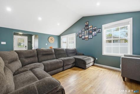 518 Spring Street Naugatuck CT 06770