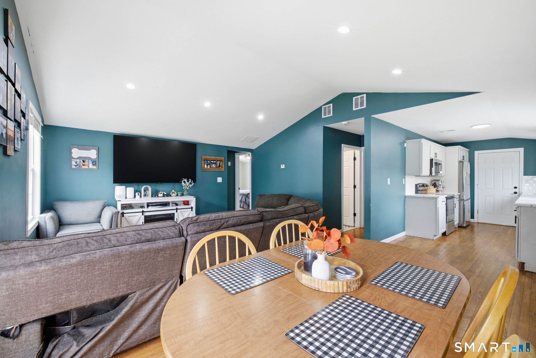 518 Spring Street Naugatuck CT 06770